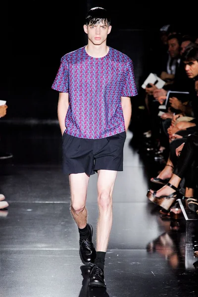 Look 20